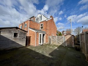 Rear Aspect - click for photo gallery